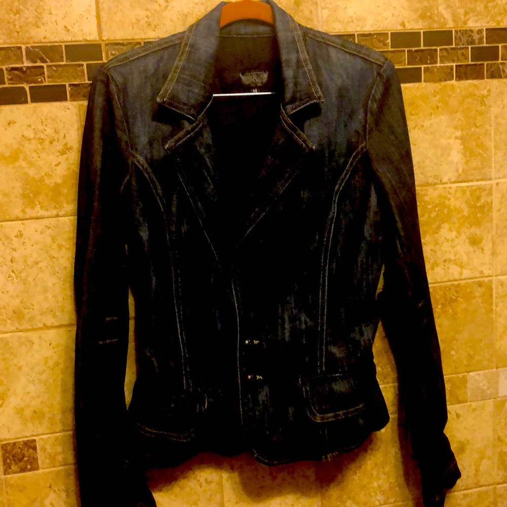 Rock & Republic Collared Skull Denim Jacket - Picture 2 of 10